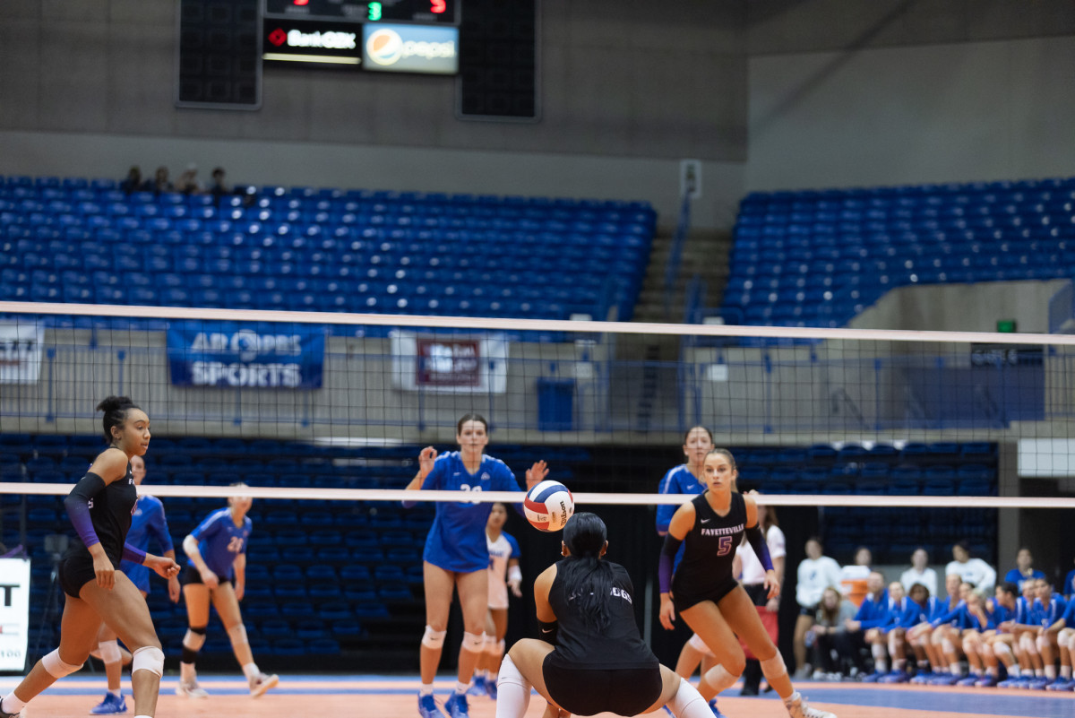 Fayetteville-Conway Volleyball Final__00058